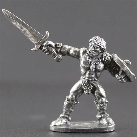 Miniatura RPG Guerreiro R 17 90 RPGMaisBarato