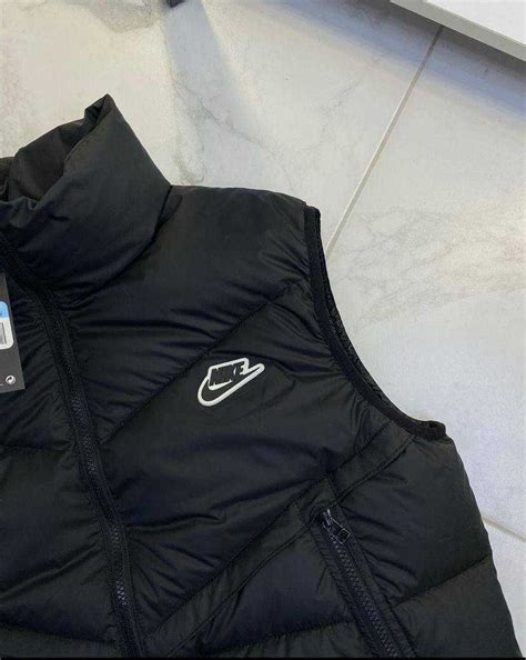 Nike/Жилетка/Найк/Безрукавка/за: 2 500 грн. - Жилети Іванівка на Olx