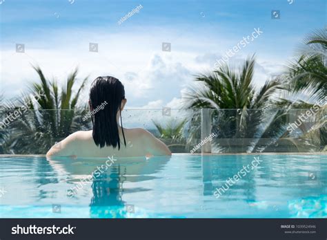 Sexy Woman Bikini Swimming Suit Relaxing Stock Photo 1039524946 Shutterstock