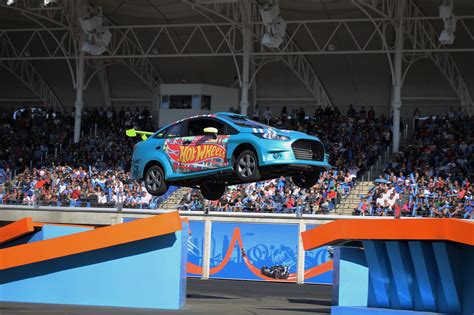 Beto Carrero World Estreia Hot Wheels COLUNA DE TURISMO