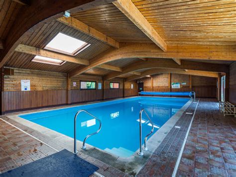 Pinewood Retreat Lodges To Rent In Lyme Regis Dorset Devon