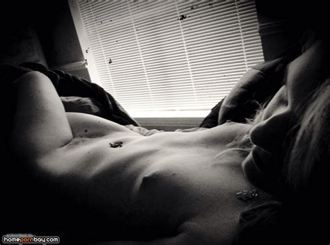 Skinny Babe Is Tied Up Mobile Homemade Porn Sharing