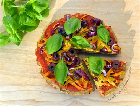 Gluten Free Quinoa Crust Pizza Recipe Nest And Glow