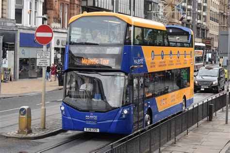 Lb Princes Street Edinburgh Lothian Buses Volvo B T Flickr