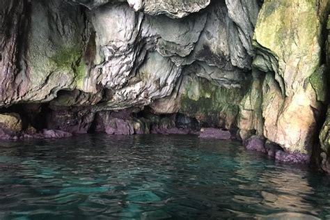 Bootstour zur Insel Ortigia und zu den Meereshöhlen zur Verfügung