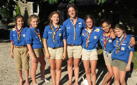 Les Scouts En Exploration Campent Dans Les Jardins Charente Librefr