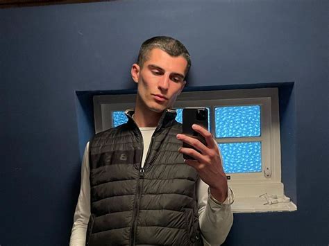 I Feel So Bad Too Hot To Handle Season Fans Criticize Charlie For Dumping Lucy For Katherine