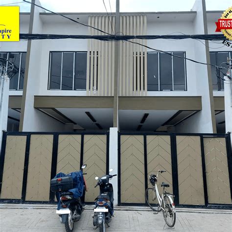 Bedroom Storey Townhouse For Sale In Tandang Sora Quezon City Qc