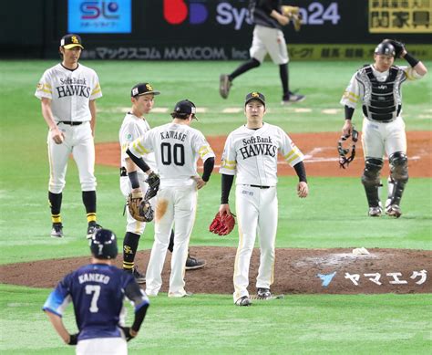 【ソフトバンク】石川柊太8回途中4失点で3勝目、ピンチ作り降板に「モイネロに悪いことを」 プロ野球写真ニュース 日刊スポーツ