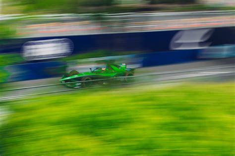 Maggs & allen estate agents announce record breaking property sales 31