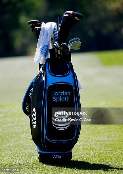 What Is In Jordan Spieth Golf Bag