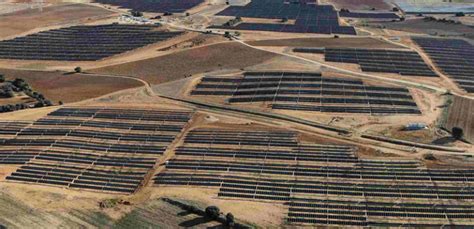 Puesta En Marcha De Las Plantas Solares Minglanilla I Y II En Castilla