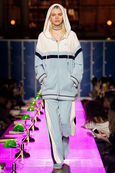 Fenty X Puma Fall 2017 Ready To Wear Collection Photos Vogue Catwalk