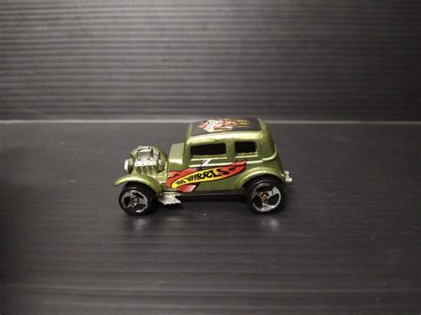 Hot Wheels Classic 32 Ford Vicky Toy Car Never Again Heart Tat Rods Malaysia Hobbies Toys