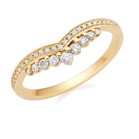 How To Match Your Wedding Band To Your Engagement Ring — The Beaverbrooks Journal