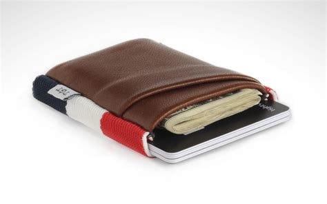 The 10 Best Elastic Minimalist Wallets For Everyday Carry Everyday Carry