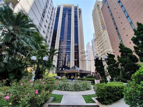 Apartamento na Rua Guarará 511 Jardim Paulista em São Paulo por R