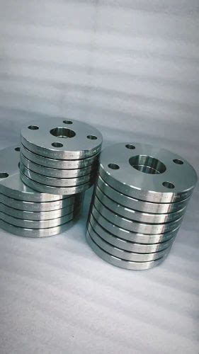 Round ASTM A105 Stainless Steel F304 Flanges For Industrial Size 1 5