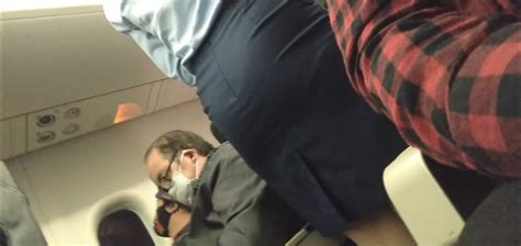 Stewardess With A Nice Firm Ass Forum