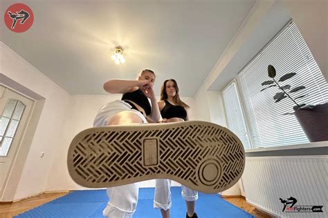 Date Gone Wrong – Hotfighters