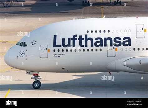 M Nchen Deutschland Januar Lufthansa Airbus A Flugzeug