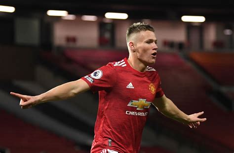 Mctominay Makes Premier League History With Quickfire Double Vs Leeds