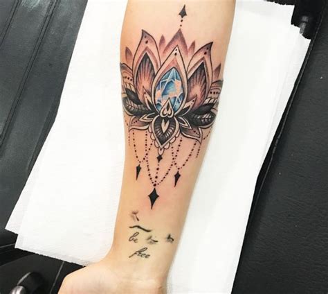 Mandala Tattoo Handgelenk Vorlagen