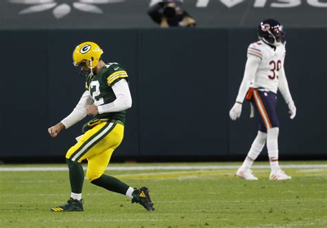 Packers vs. Bears preview: 5 things to know about season finale - Yahoo ...