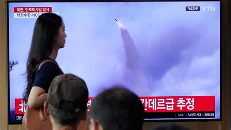 North Korea Fires 2 Missiles Into Sea As Us Submarine Arrives In South Korea Nbc Bay Area