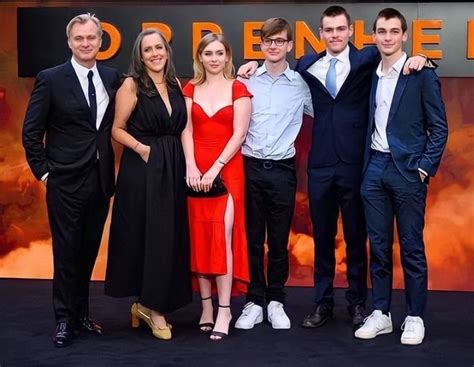 Nolan family at the Oppenheimer premiere : r/ChristopherNolan