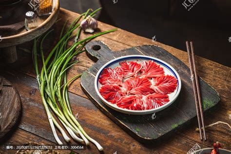 复古怀旧火锅鲜郡花中国菜系食品餐饮摄影素材汇图网