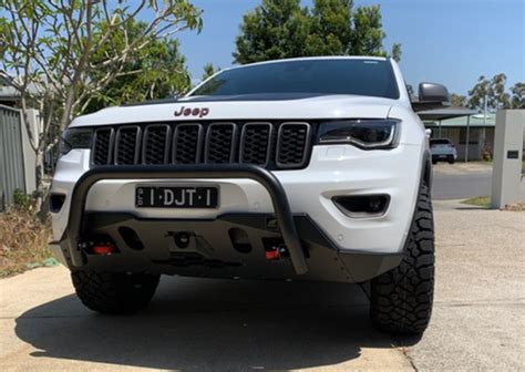 Offroad Animal Pre Runner Steel Front Bumper To Suit Jeep Grand