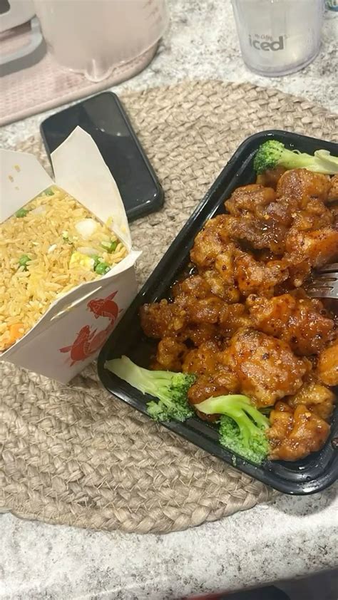 𝘶𝘳𝘣𝘢𝘯𝘣𝘳𝘢𝘵𝘵𝘪𝘦 𝘰𝘯 𝘱𝘪𝘯𝘵𝘦𝘳𝘦𝘴𝘵 𖦹 Food babe Pretty food Food therapy