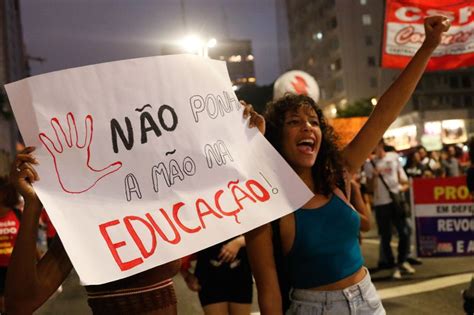 Entre Cr Ticas E Defesas O Debate Sobre A Reforma Do Ensino M Dio No