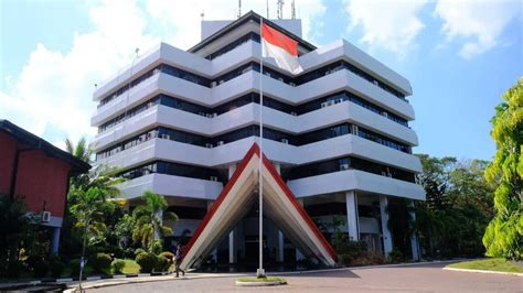 10 Universitas Jurusan Teknik Informatika Terbaik Di Indonesia