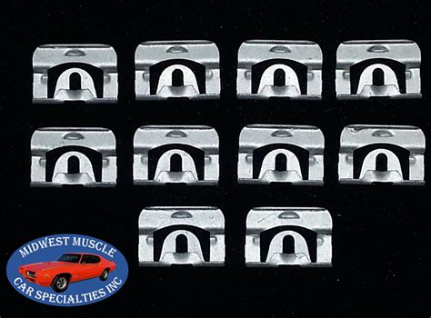 70 73 Gm Front Windshield Rear Window Reveal Moulding Molding Trim Clips 10pcs Q Ebay