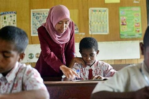 Guru Yang Baik Mendidik Anak Dengan Hati