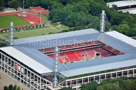 Luftaufnahme Köln Blick auf das Rhein Energie Stadion