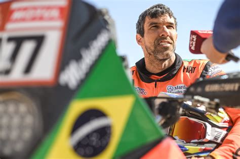 Medeiros Lamenta Abandono Por Conta De Acidente No Dakar Not Cia De