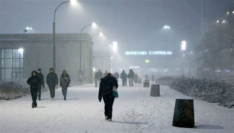 Warszawa Alert pogodowy Prognozowane są ekstremalne zjawiska