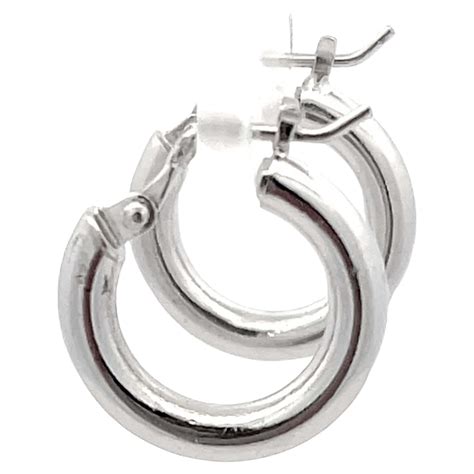 Harry Winston By Jacques Timey Diamond Platinum Hoop Earrings At 1stdibs Harry Winston