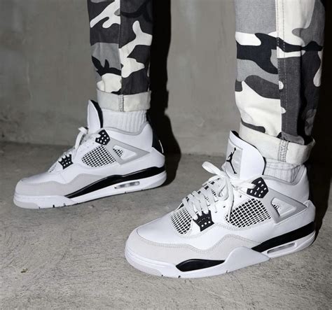 Air Jordan 4 «Military Black» - Дата релиза, фото, где купить оригинал