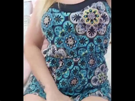 Consegue Ver Se Eu Estou Ou Sem Calcinha Vou Mostrar No Meu Vip Xvideos