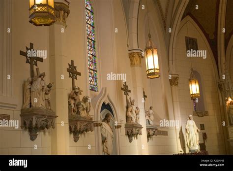 Usa New Mexico Santa Fe Downtown Loretto Chapel Housing The