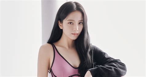 Jisoo Of BLACKPINK Stars In Alo Yogas Spring 2024 Collection See