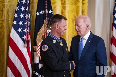 Photo President Biden Awards Medal Of Valor In Washington