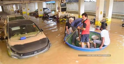 Heavy Rain Disrupts Normal Life In Bengaluru Photogallery Navbharattimes