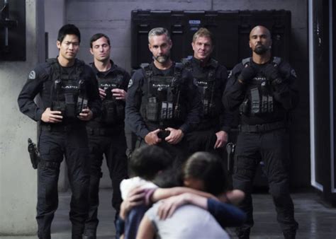 SWAT on CBS: Cancelled or Season 3? (Release Date) - canceled + renewed ...