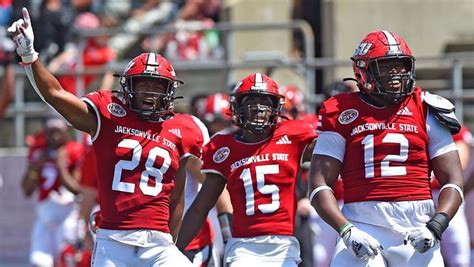 Jacksonville State Football Dominates Davidson In Fcs Playoffs First Round