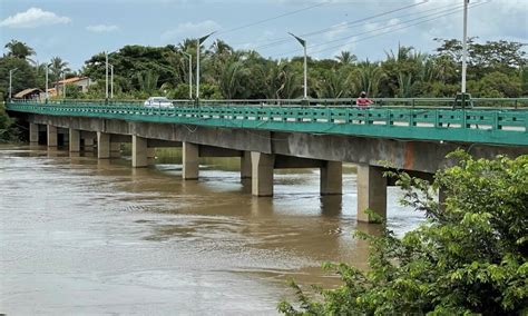 N Vel Do Rio Long Sobe E Atinge Cota De Alerta Em Esperantina